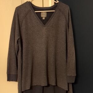 Aerie Charcoal V-Neck Women's Just add Leggings Shirt